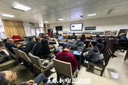 铜仁市老年摄影协会举办无人机摄影讲座