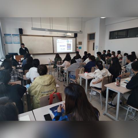 在昆明学摄影，找王老师就对啦！