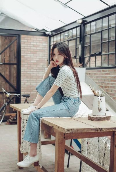 女生拍照怎样摆姿势