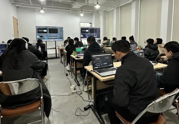 在成都王老师摄影，探索杭州短视频剪辑拍摄培训的奇妙之旅