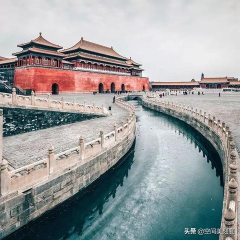探寻上海摄影培训的宝藏之地——成都王老师摄影 探寻上海摄影培训的宝藏之地——成都王老师摄影