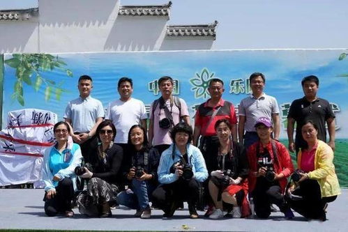 成都王老师摄影，点亮成都市老年大学摄影班的精彩瞬间