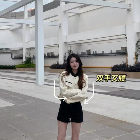 女生拍照姿势怎样好看 女生拍照姿势怎样好看
