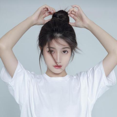 女生拍照姿势怎样好看 女生拍照姿势怎样好看