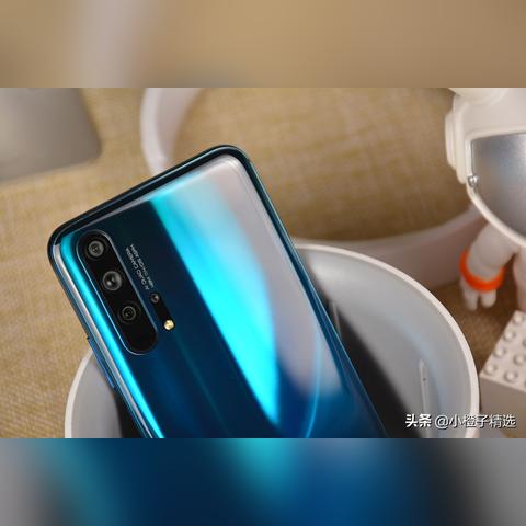 拍照好性价比高的手机2000以内
