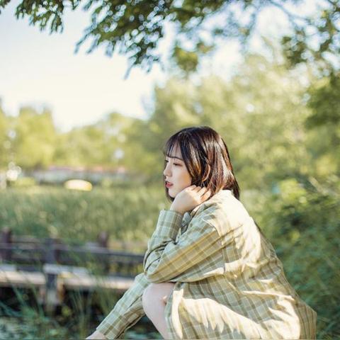 就我眼神好帮助妈妈们调整拍照姿势