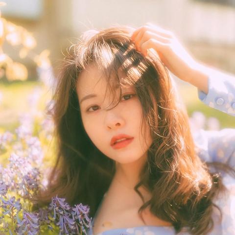 就我眼神好帮助妈妈们调整拍照姿势