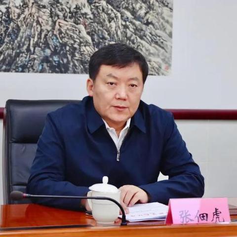 会议拍照角度怎么拍照好看 会议拍照角度怎么拍照好看
