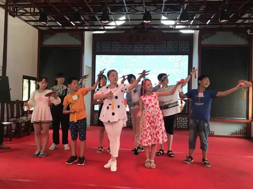来成都王老师摄影青少年培训班，开启摄影奇妙之旅