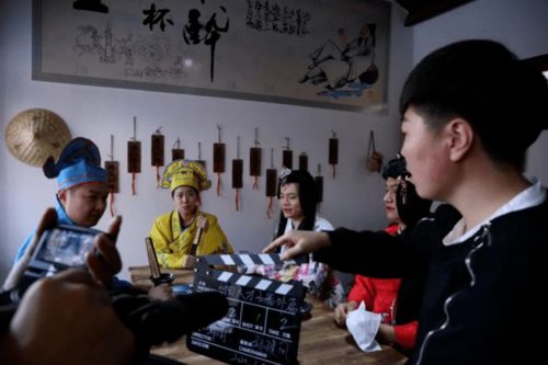 跟着成都王老师摄影，开启摄影摄像拍摄培训的奇妙之旅