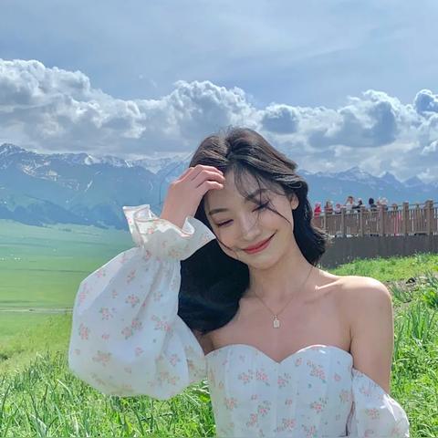 拍照姿势怎么自拍 拍照姿势怎么自拍