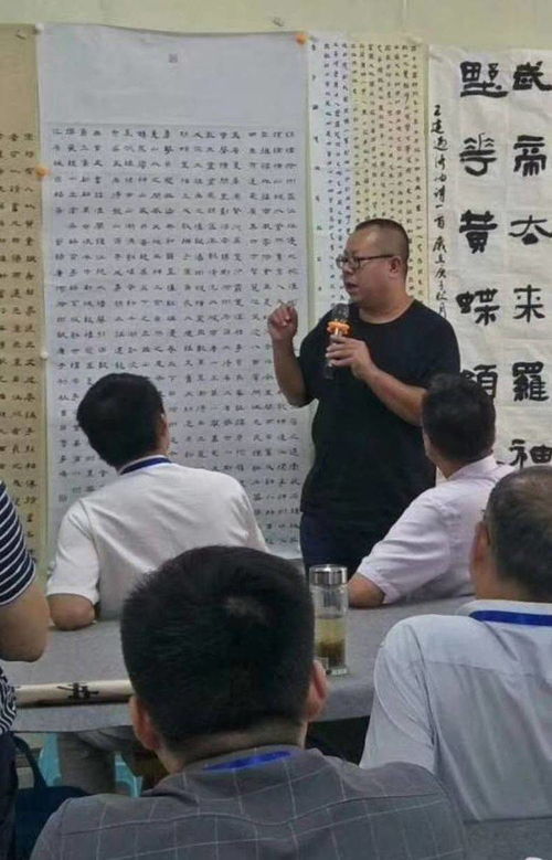 嘿，想知道安徽摄影培训多少钱？且看成都王老师摄影有话说！