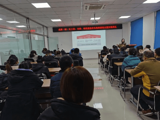嘿,在成都王老师摄影遇见别样的一建培训视频之旅 嘿,在成都王老师摄影遇见别样的一建培训视频之旅