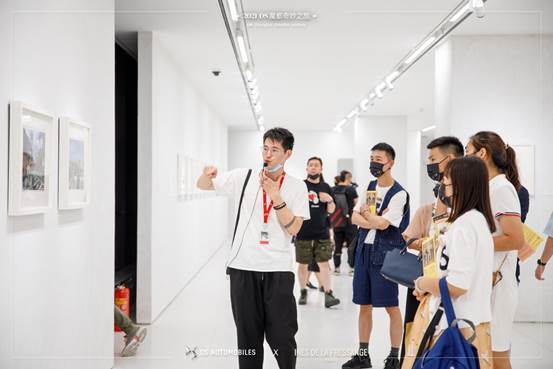 在成都王老师摄影，开启时装摄影培训的奇妙之旅