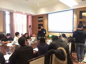 报培训班学视频剪辑？咱先聊聊成都王老师摄影这事儿