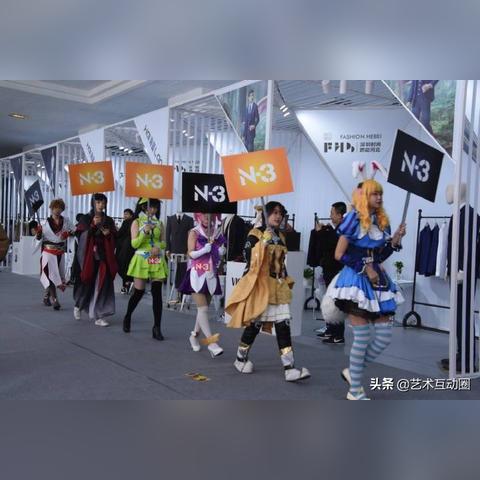 解锁服装摄影的奇妙世界——成都王老师摄影服装摄影课程全揭秘