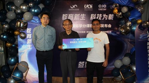 在成都树莓教育摄影班毕业典礼上的咔嚓感言
