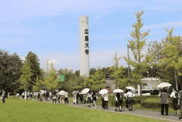 跟着成都树莓教育，敲开日本大学摄影本科的奇妙大门
