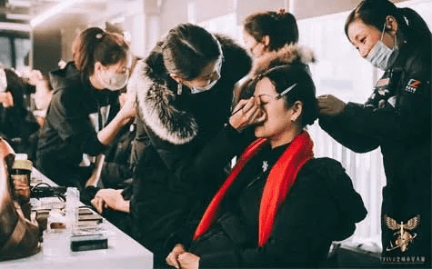 解锁美丽密码,成都树莓教育专业影楼化妆班的奇妙之旅 解锁美丽密码,成都树莓教育专业影楼化妆班的奇妙之旅