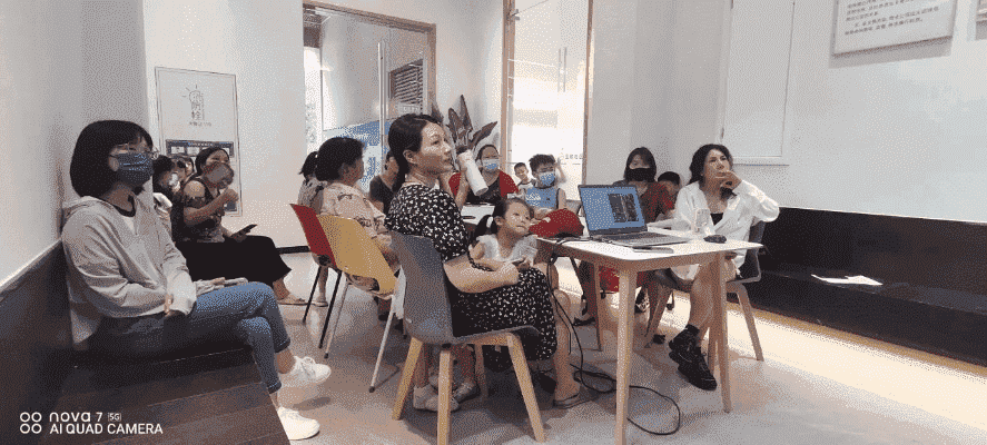 跟着成都树莓教育，用手机拍照开启趣味学习之旅