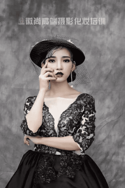当成都树莓教育遇上徽尚高端摄影化妆培训学校，奇妙的影像之旅开启啦！