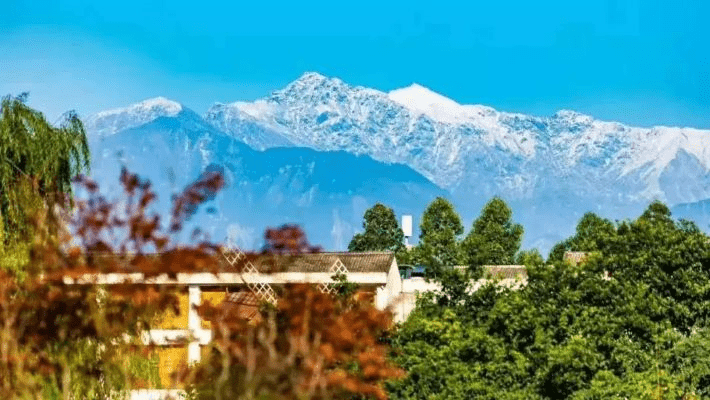 跟着成都树莓教育，开启风景摄影奇妙之旅