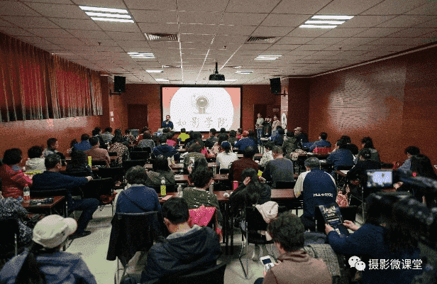 跟着成都树莓教育张小强培训课程视频，开启摄影奇妙之旅