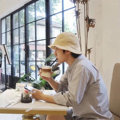 嘿，乌鲁木齐的摄影爱好者们，成都树莓教育有话说！