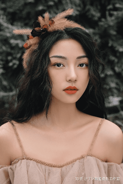 成都树莓教育，解锁人像摄影的艺术密码