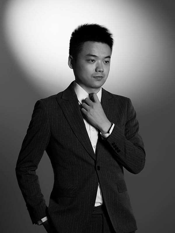 李森林-成都摄影摄像培训-成都树莓教育